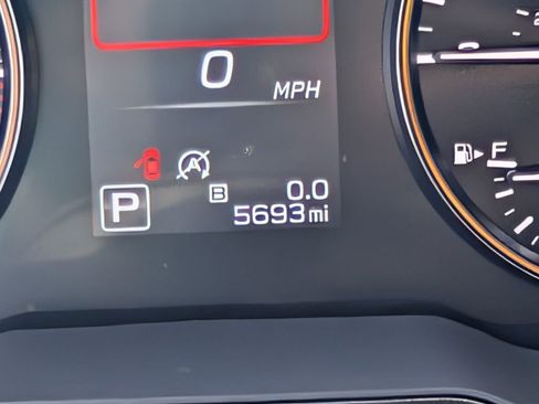 Certified 2025 Subaru Outback Wilderness image 26