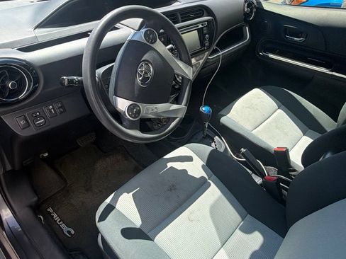 Used 2016 Toyota Prius C Three FWD image 8
