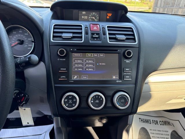 Used 2017 Subaru Forester 2.5i AWD/4WD image 18