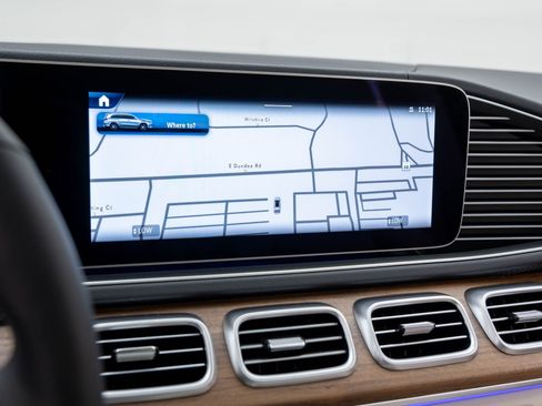 New 2026 Mercedes-Benz GLS 450 4MATIC image 27