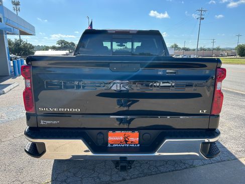 Used 2021 Chevrolet Silverado 1500 LT w/ Texas Edition Plus image 4