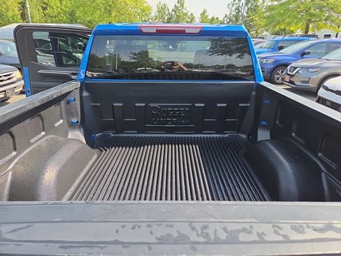 Used 2025 Chevrolet Silverado 1500 LT RWD image 18