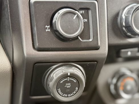Used 2018 Ford F150 XLT w/ Equipment Group 302A Luxury RWD image 31