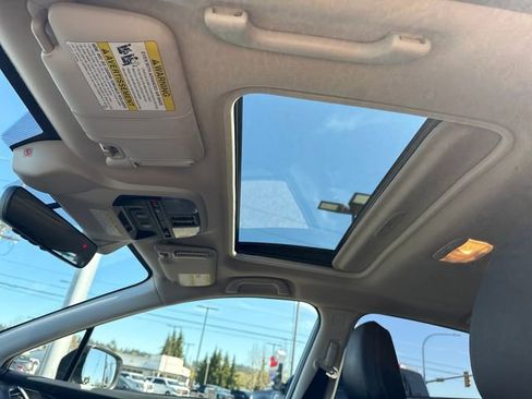 Used 2020 Subaru Crosstrek 2.0i Limited w/ Moonroof Package w/Navigation image 29