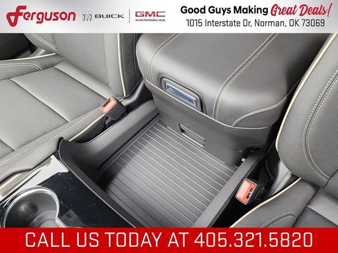 New 2026 GMC Yukon Elevation w/ Elevation Premium Package AWD/4WD image 37