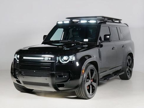 Certified 2023 Land Rover Defender 130 X AWD/4WD image 1