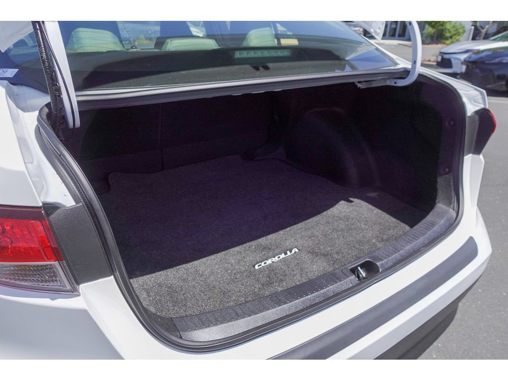 Certified 2024 Toyota Corolla LE FWD image 29