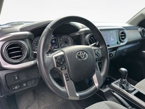 Certified 2022 Toyota Tacoma SR5 w/ Technology Package RWD image 11