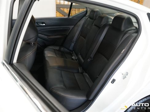 Used 2019 Nissan Altima 2.5 SR FWD image 28