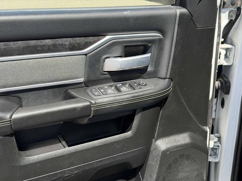 Used 2022 RAM 2500 Big Horn w/ Level 1 Equipment Group AWD/4WD image 25