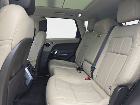 Used 2018 Land Rover Range Rover Sport HSE AWD/4WD image 17