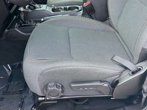 Used 2025 Jeep Wrangler Sahara w/ Safety Group image 17