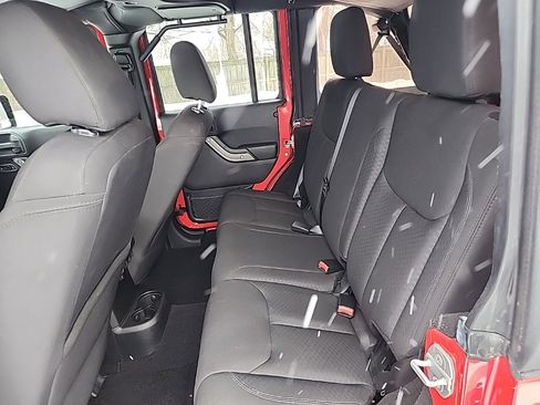 Used 2015 Jeep Wrangler Unlimited Sport w/ Quick Order Package 24S image 32