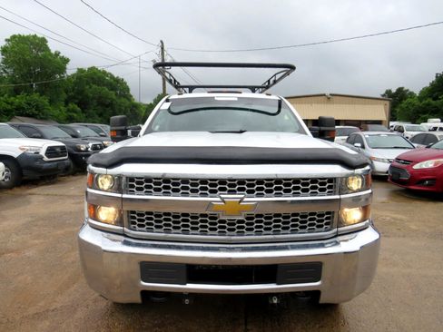 Used 2019 Chevrolet Silverado 3500 W/T w/ WT Convenience Package image 2