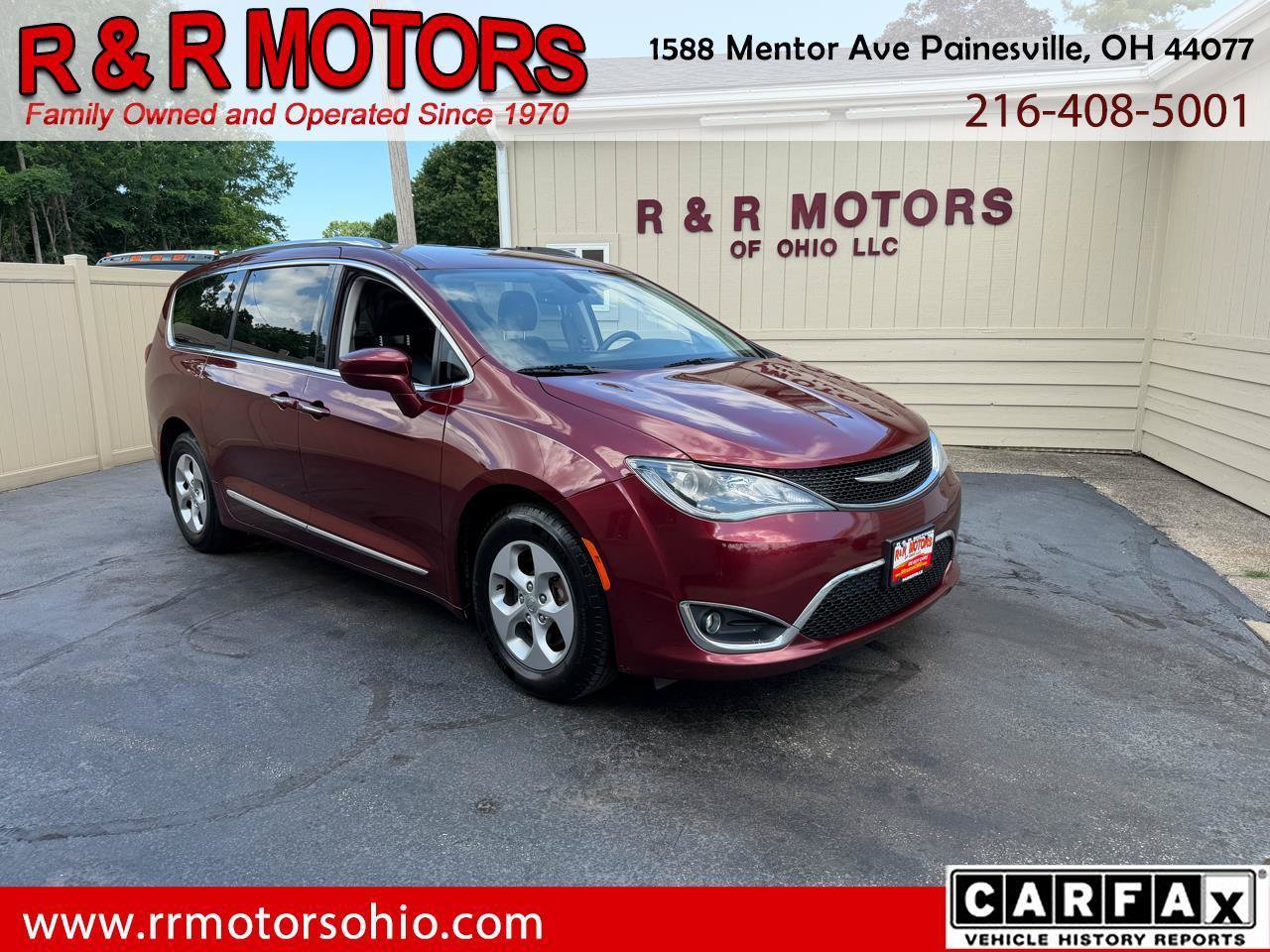 Used 2017 Chrysler Pacifica Touring-L Plus FWD image 1