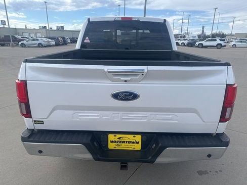 Used 2018 Ford F150 Lariat w/ Equipment Group 502A Luxury AWD/4WD image 6