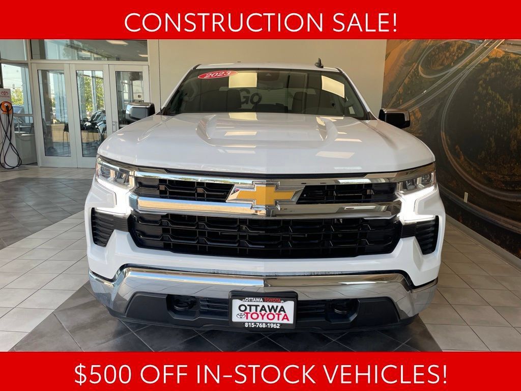 Used 2023 Chevrolet Silverado 1500 LT AWD/4WD image 3