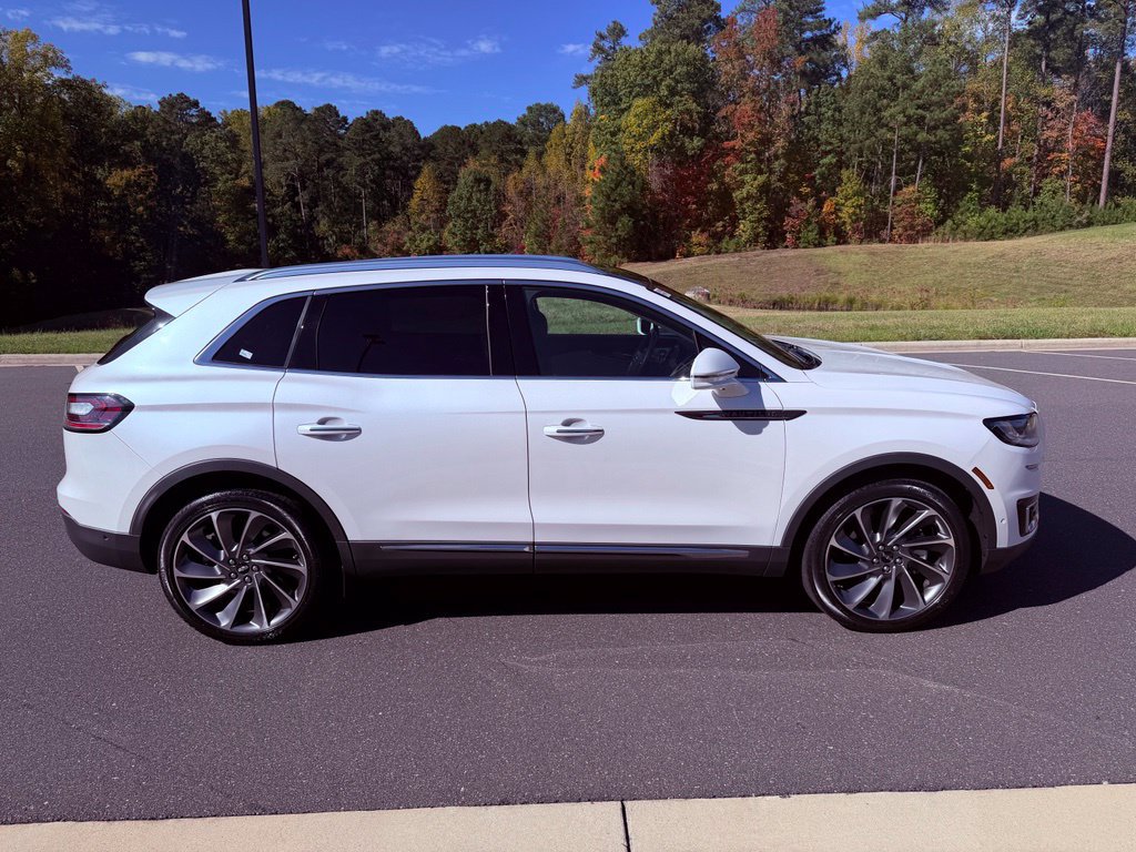 Used 2019 Lincoln Nautilus Reserve w/ Ultimate Package AWD/4WD image 18