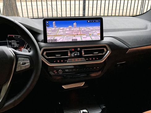 Used 2023 BMW X3 xDrive30i w/ Premium Package w/ZPA image 6