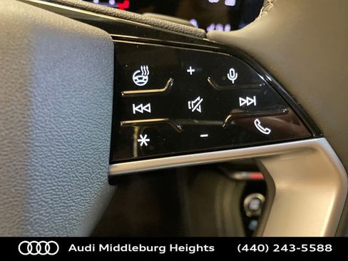 New 2025 Audi Q5 Premium Plus image 36