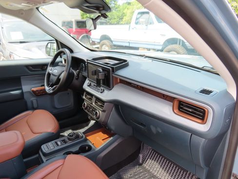 Used 2024 Ford Maverick Lariat FWD image 20