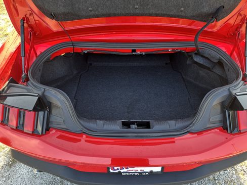 Used 2025 Ford Mustang Premium RWD image 16