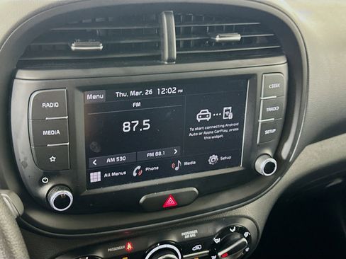 Used 2025 Kia Soul LX w/ LX Technology Package image 19