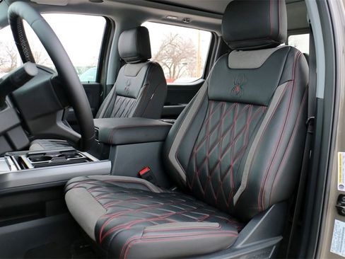 New 2026 Ford F250 Lariat w/ Black Appearance Package image 23