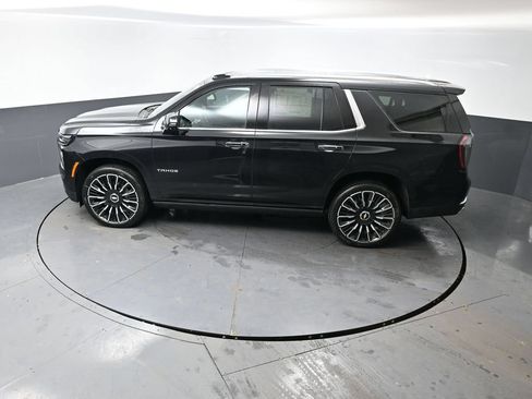 New 2026 Chevrolet Tahoe High Country AWD/4WD image 39