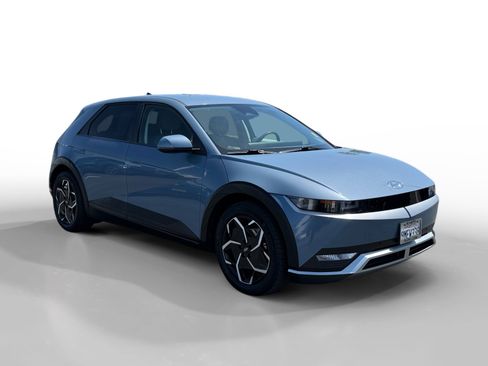 Used 2024 Hyundai Ioniq 5 SEL image 7