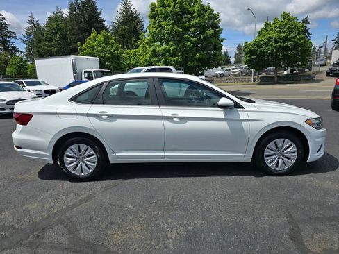 Used 2019 Volkswagen Jetta S w/ Driver Assistance Package FWD image 6
