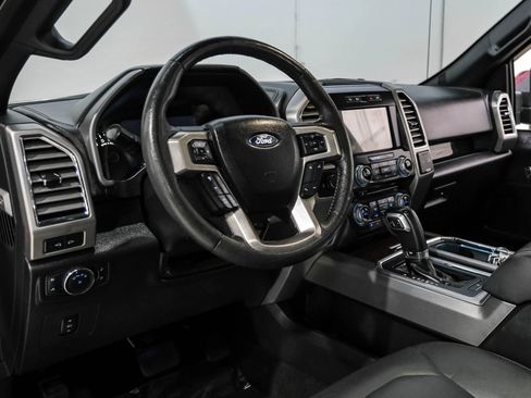 Used 2015 Ford F150 Platinum w/ Equipment Group 701A Luxury AWD/4WD image 15
