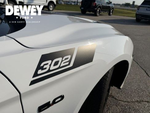 Used 2020 Ford Mustang GT Premium w/ GT Performance Package RWD image 10