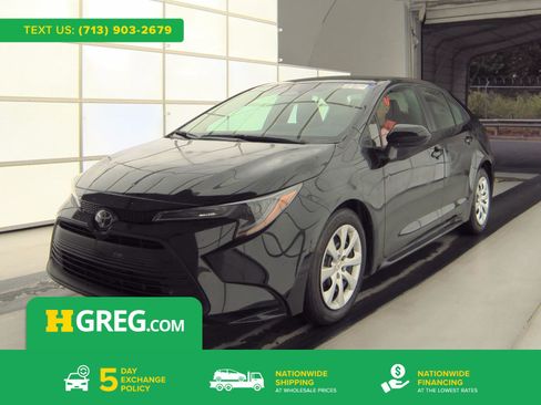 Used 2024 Toyota Corolla LE FWD image 1