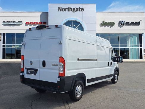 Used 2023 RAM ProMaster 2500 image 4