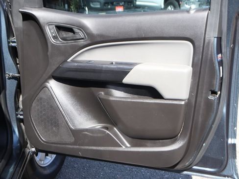 Used 2019 Chevrolet Colorado W/T w/ WT Convenience Package RWD image 36