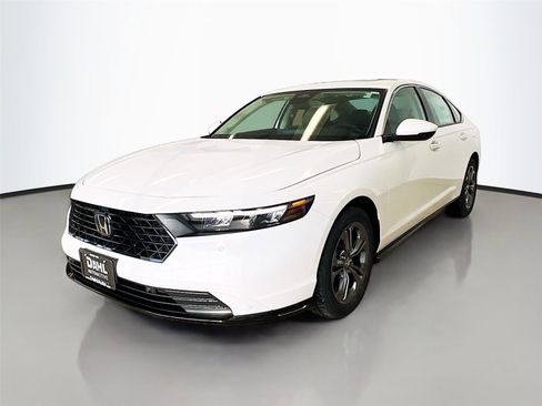 New 2025 Honda Accord EX-L image 39