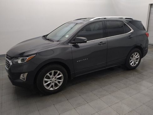 Used 2019 Chevrolet Equinox LT AWD/4WD image 2