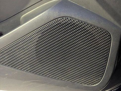 Used 2020 Toyota Corolla SE FWD image 14