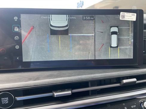 Used 2025 Hyundai Santa Fe Limited FWD image 28