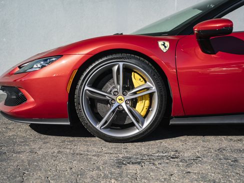 Used 2025 Ferrari 296 GTS RWD image 13