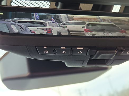 Certified 2025 Subaru Outback Touring XT image 27