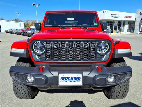 New 2026 Jeep Wrangler Unlimited Rubicon image 9