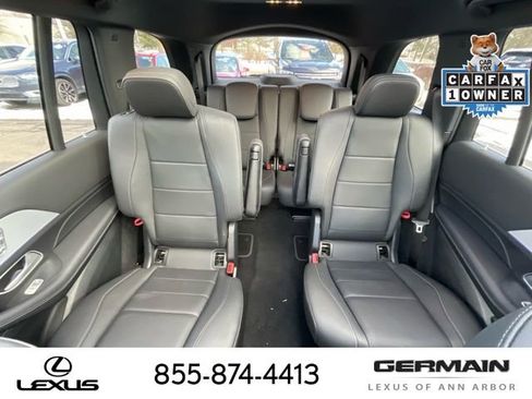 Used 2025 Mercedes-Benz GLS 450 4MATIC image 16