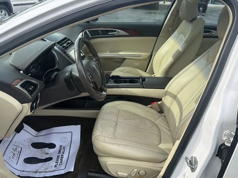 Used 2014 Lincoln MKZ Hybrid w/ Equipment Group 202A Reserve image 9