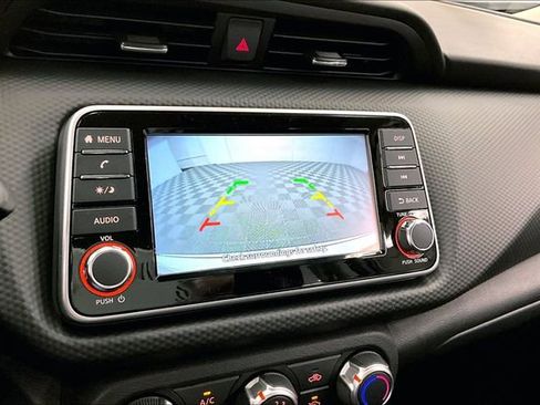 New 2025 Nissan Kicks Play S image 26