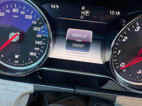 Used 2019 Mercedes-Benz E 450 Cabriolet image 27
