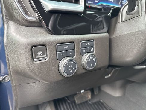 Used 2022 Chevrolet Silverado 1500 LT image 21