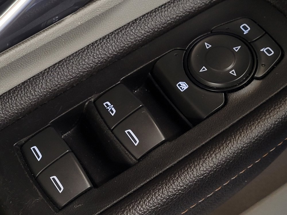 Used 2018 GMC Terrain SLE w/ Driver Convenience Package FWD image 27