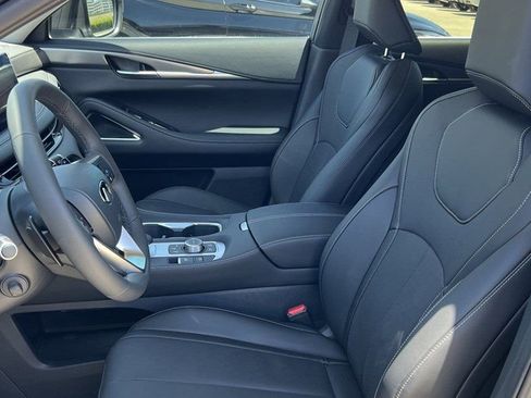 New 2026 INFINITI QX60 Luxe image 21